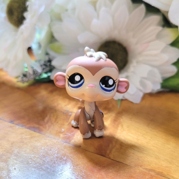 Littlest Pet Shop LPS #1450 Monkey Brown Cream Blue Eyes 2007 - Picture 2 of 12